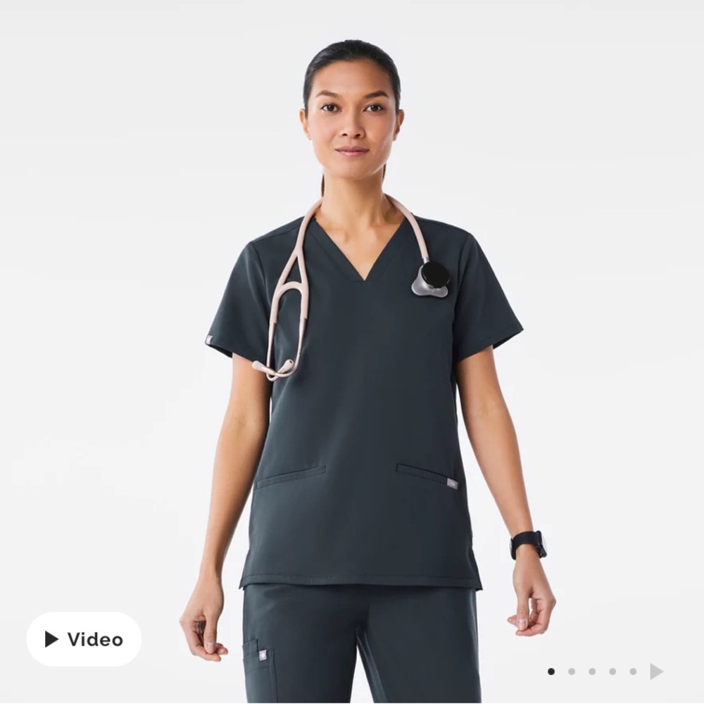 Figs Casma Three-Pocket Dark Harbor V-Neck Scrub Top Sz Small PO# 1738